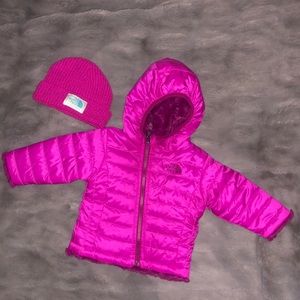Baby Girl “The North Face” Puffer Coat.